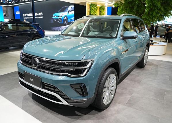 50万以上大型SUV，哪款安全性最好且科技感十足？