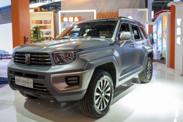 50万以上大型SUV，哪款通过性最好且稳定？